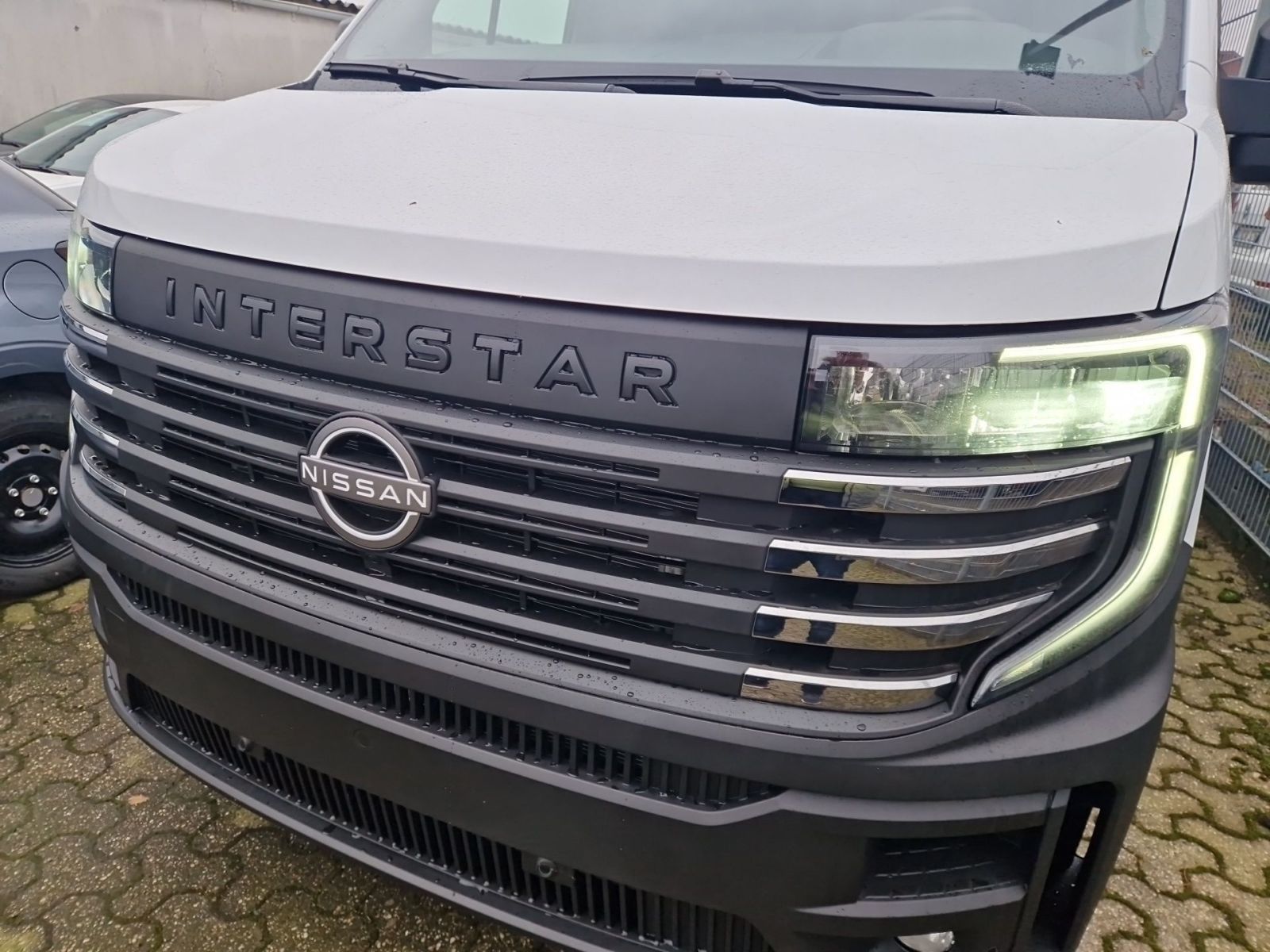 Fahrzeugabbildung Nissan Interstar NEUER Interstar Kastenwagen N-Connecta