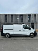 Opel Vivaro B L2H1 1,6 CDTi AHK 2,9t 2 Hand lang  - Opel Vivaro: Lang