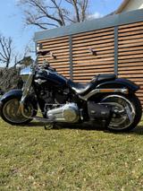 Harley-Davidson FAT BOY 114 - ERSTBESITZ - TÜV Neu - wenig KM  - Offers