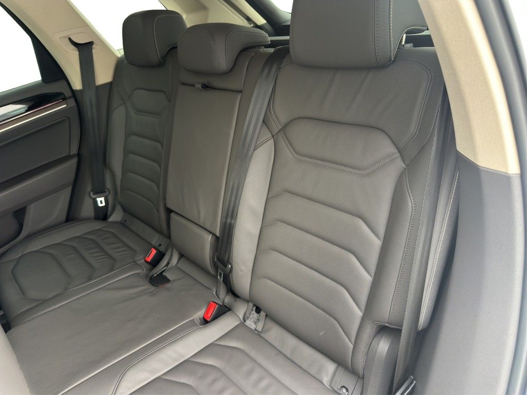 Volkswagen Touareg - Bild 17