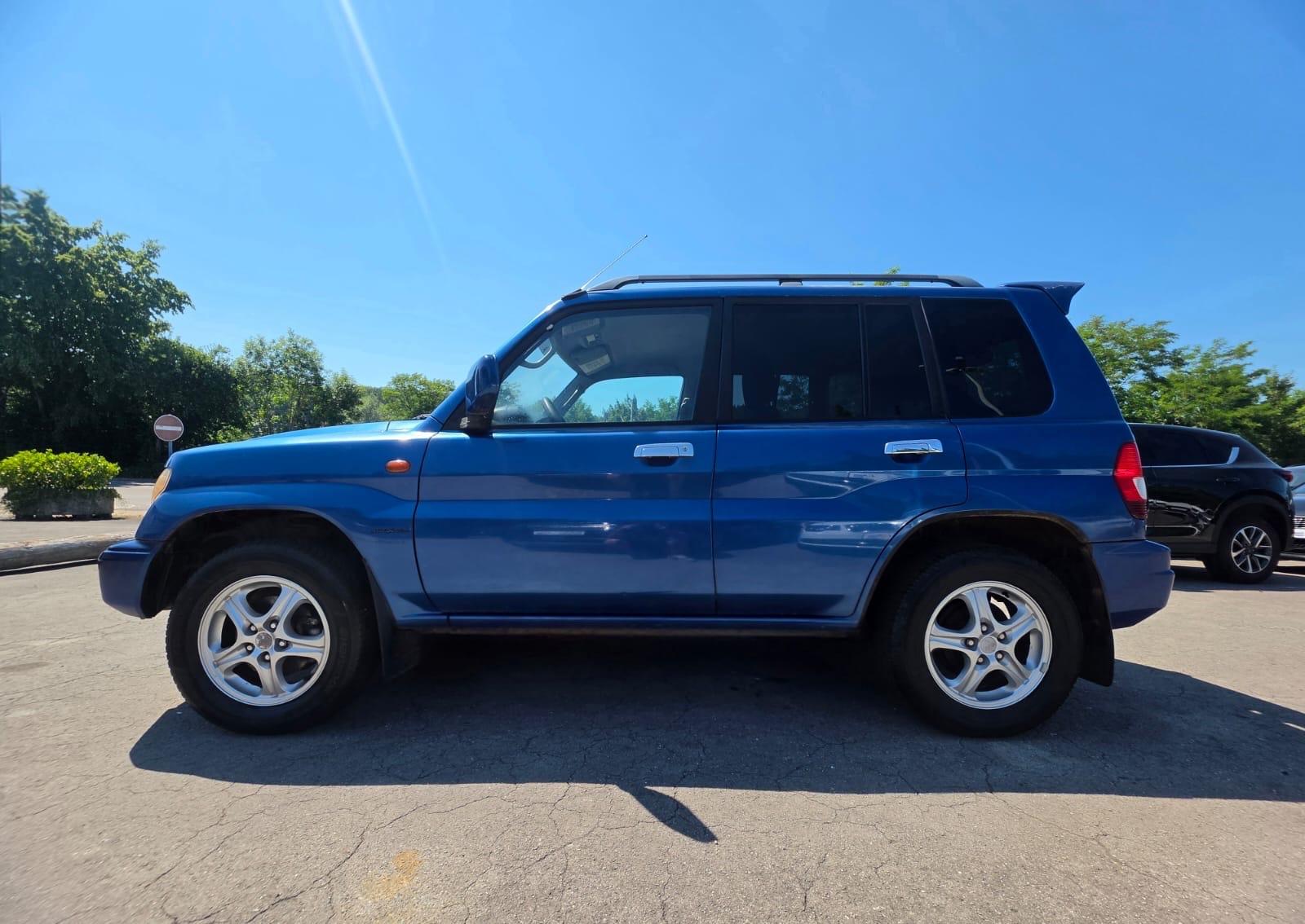 Mitsubishi Pajero Pinin 1.8 | 114 ch | BVM | Attelage fixe | Climatisation | Jantes alliage | Contrôle technique neuf