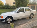 Mercedes-Benz W201  190E 2.0 Oldtimer H-Kennzeichen  - Mercedes-Benz 190: W201
