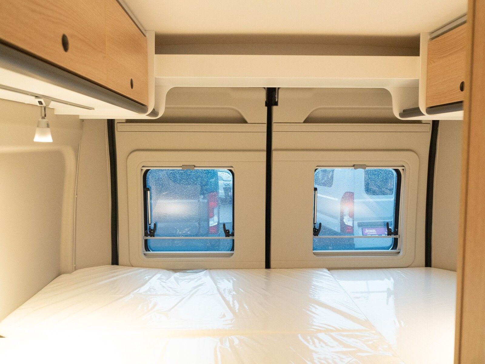 Fahrzeugabbildung Sunlight Cliff X 600 RT Schwenkbad*Dieselheizung*Faltverd