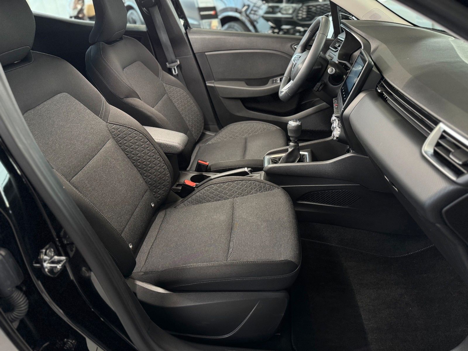 Fahrzeugabbildung Renault Clio V 1.0 TCe Zen