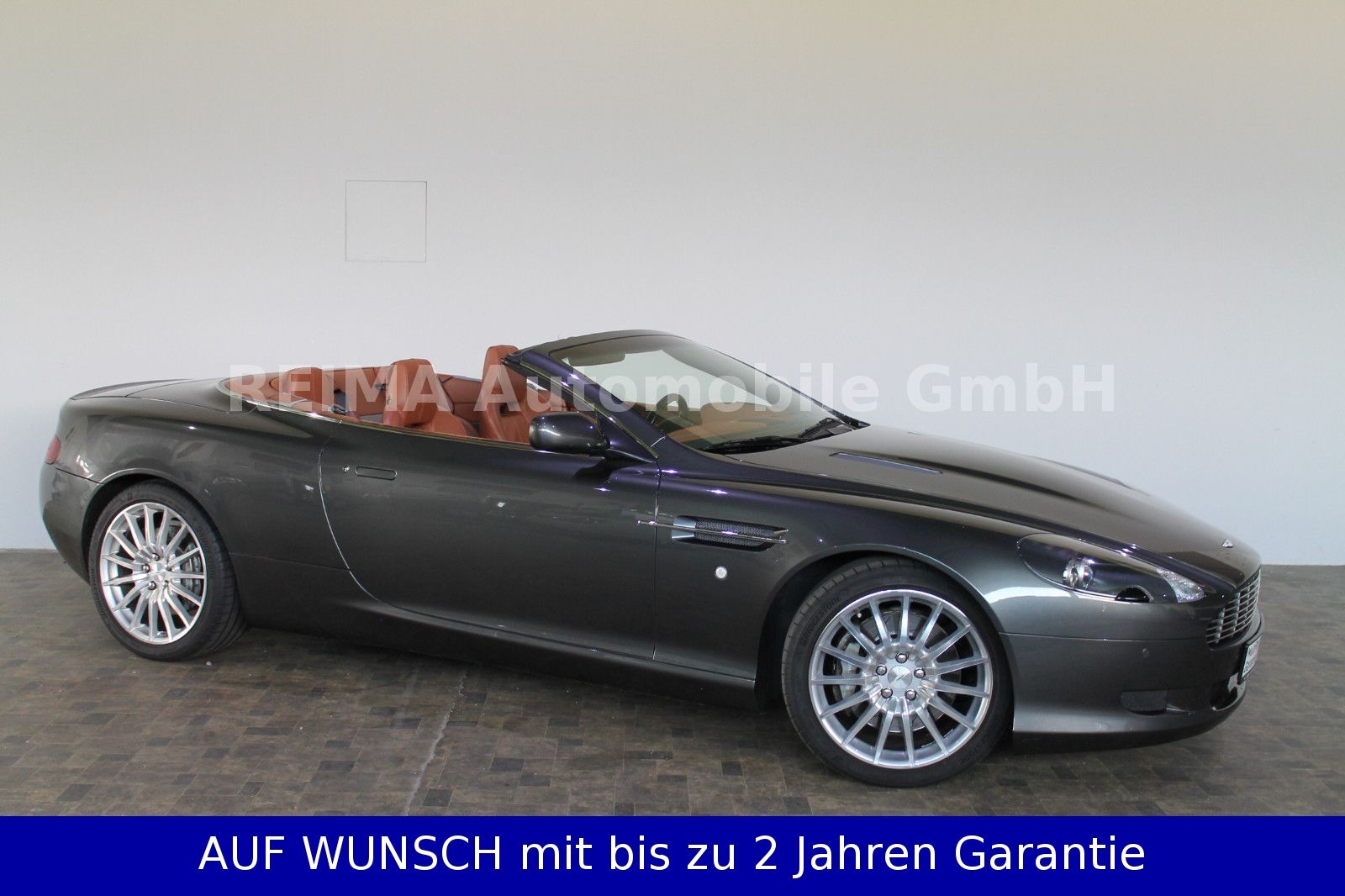 Fahrzeugabbildung Aston Martin DB9 Volante 5.9 i V12 Cabrio, Deut. Auslieferung