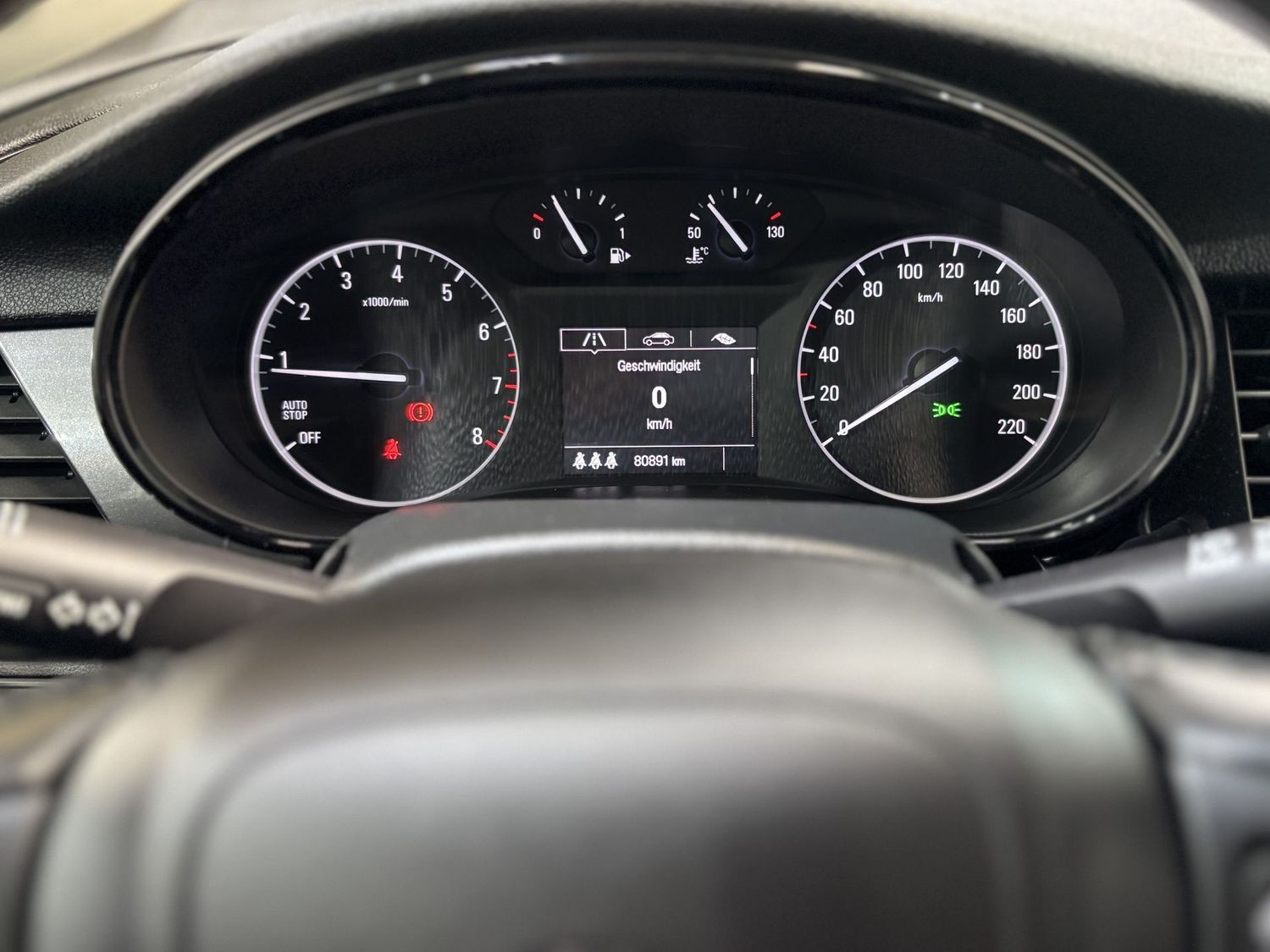 Fahrzeugabbildung Opel Mokka X  Edition Klima#AHK#Tempomat#PDC