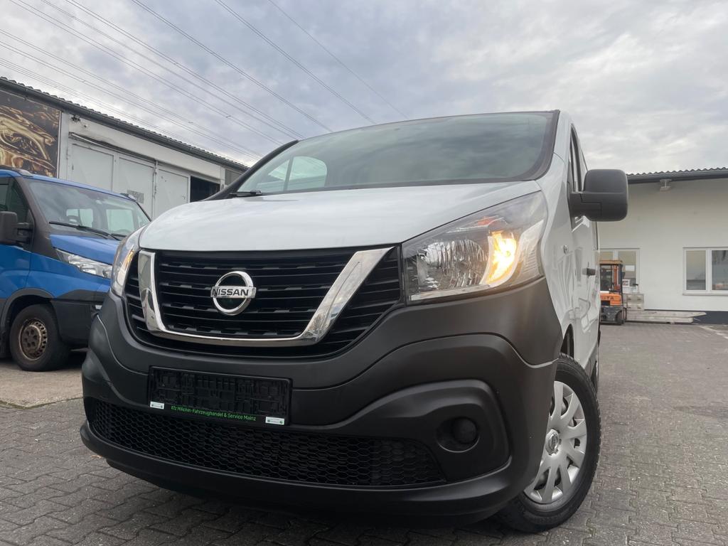 Nissan NV300