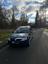 Andere Dacia Logan vieles Neu TÜV & Inspektion neu - Andere in Bielefeld