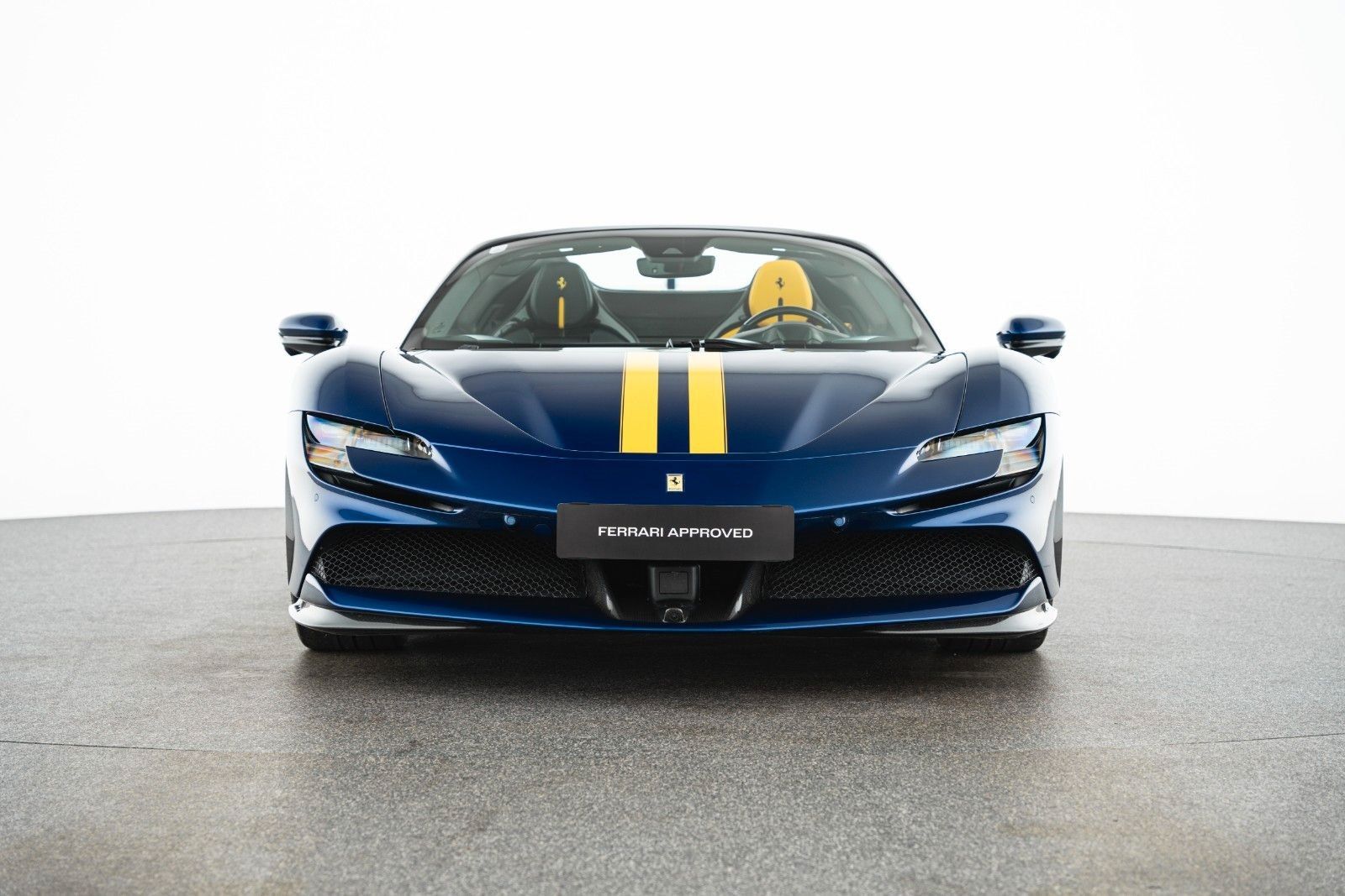 Ferrari SF90 Spider imagem 2