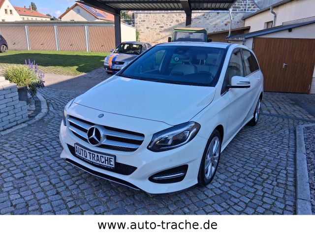 MERCEDES-BENZ B -Klasse B 180 Navi PDC V+ H LED Automatik