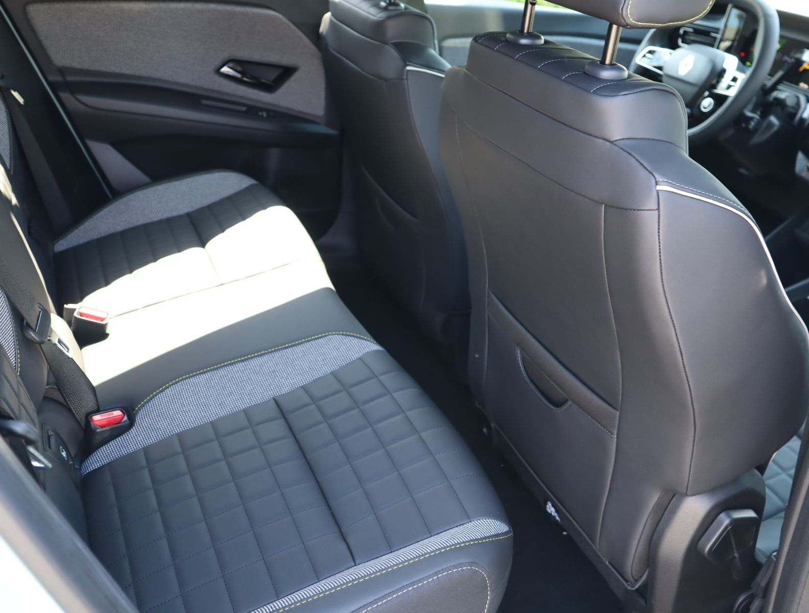 Renault R 4 - Bild 20