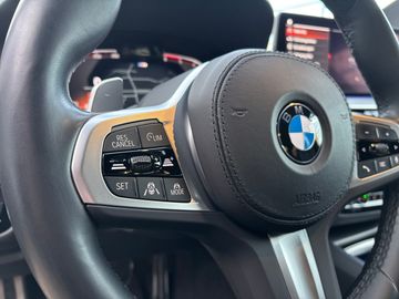 BMW 540d xDrive Limousine M Sportpaket Head-Up DAB