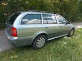Skoda Octavia Combi 1.6 - AUS I.HAND   KLIMA - Skoda aus 2002