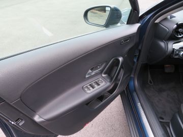 Mercedes A 180 - 11