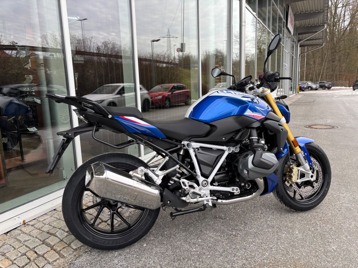 Fahrzeugabbildung BMW R 1250 R Style Sport 3 Pakete