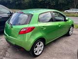 Mazda 2 Lim. 1.5 Impression 5Tür*Klimaauto*Sitzh*Tempo - Mazda 2: Grün