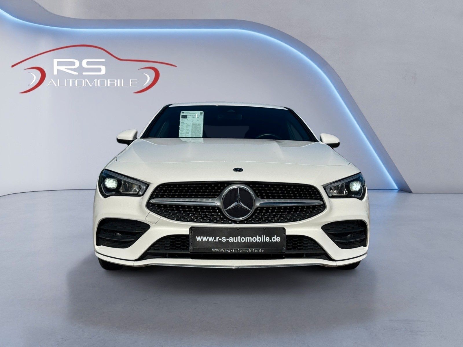Mercedes-Benz CLA 200 d AMG line foto 2