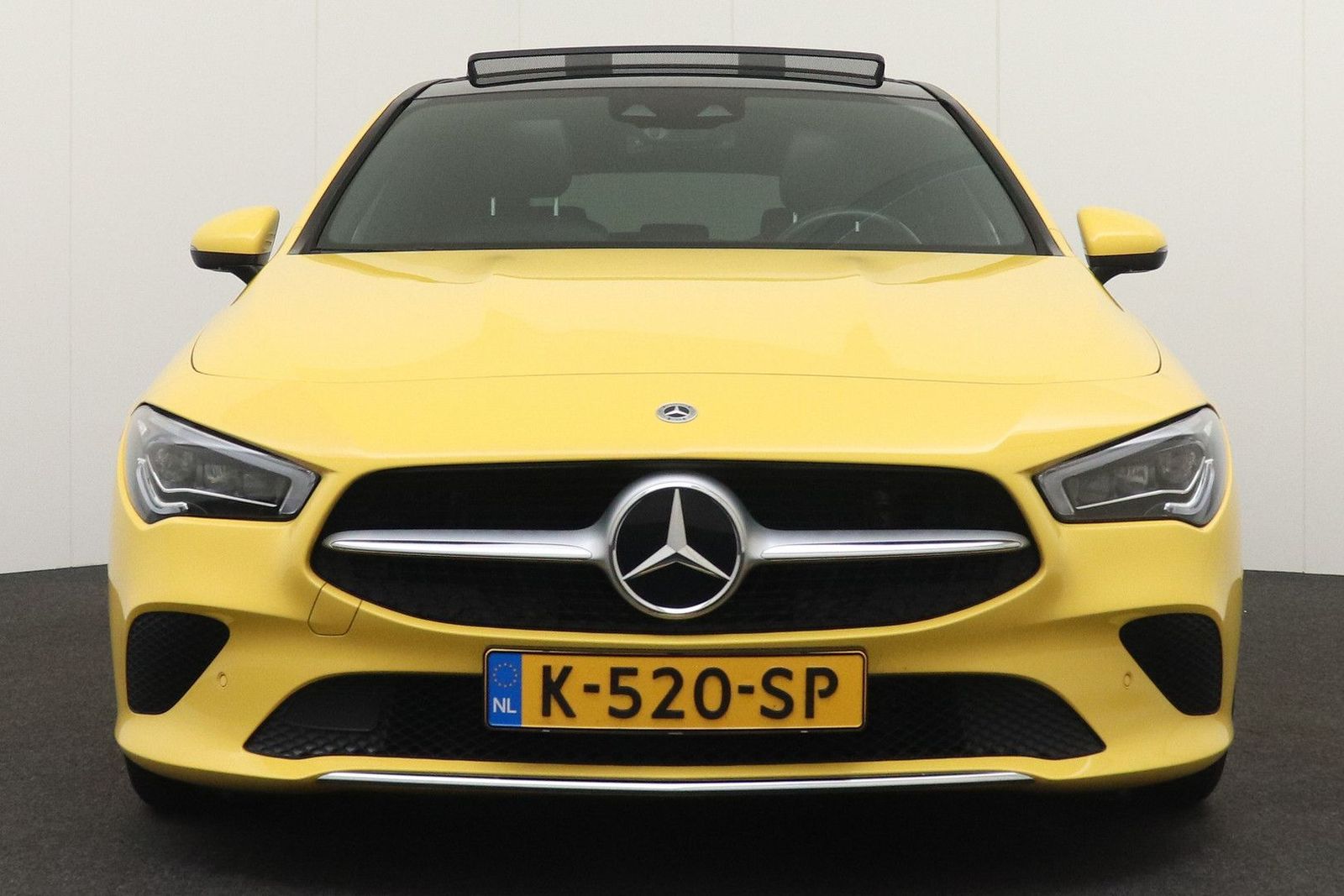 Mercedes-Benz CLA 180 Shooting Brake Aut. Luxury Pano-dak Memo imagem 3
