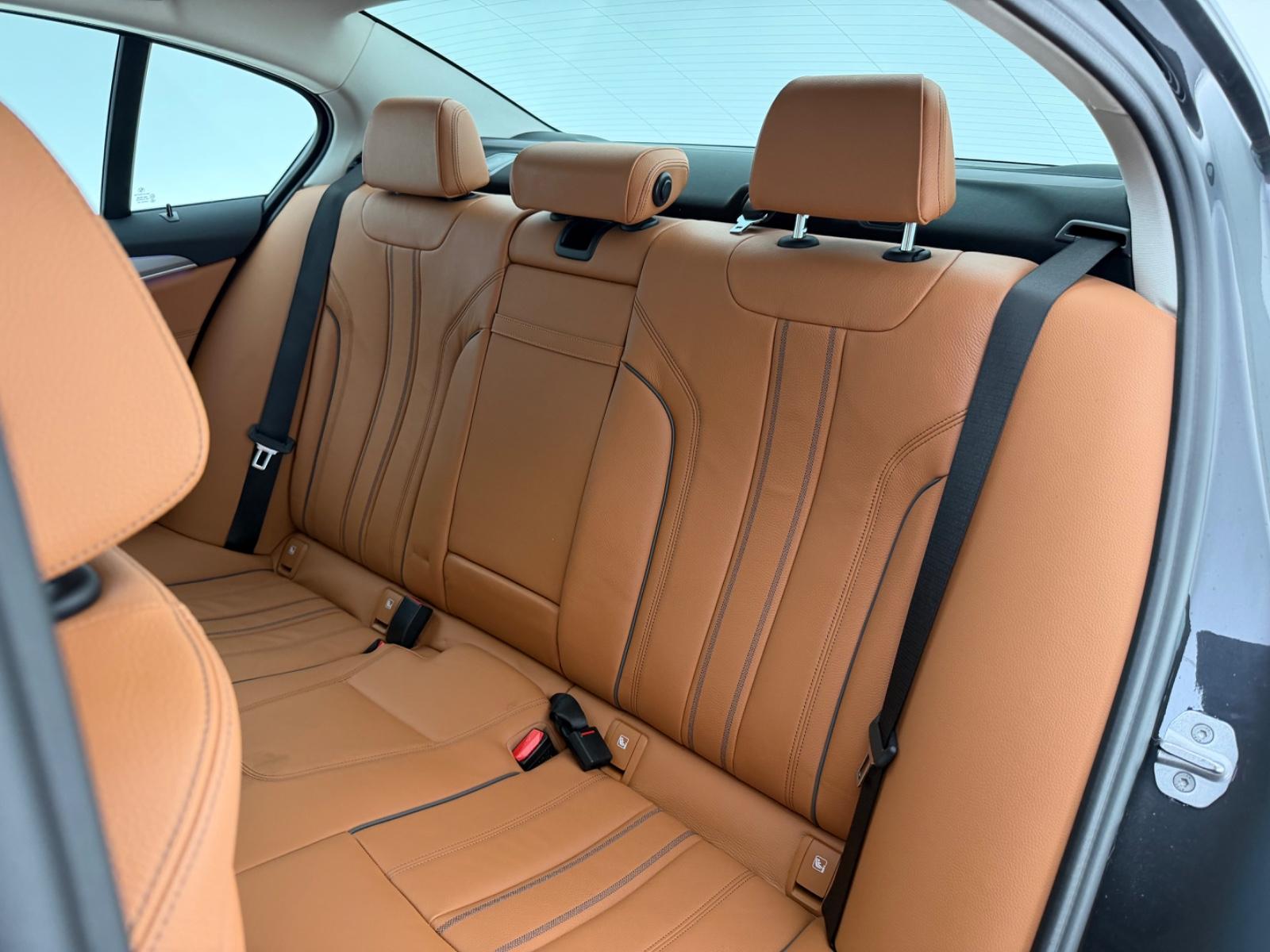 BMW 530d Lim. Mild-Hybrid*LASER*HUD-HiFi-R.KAM-MEMO