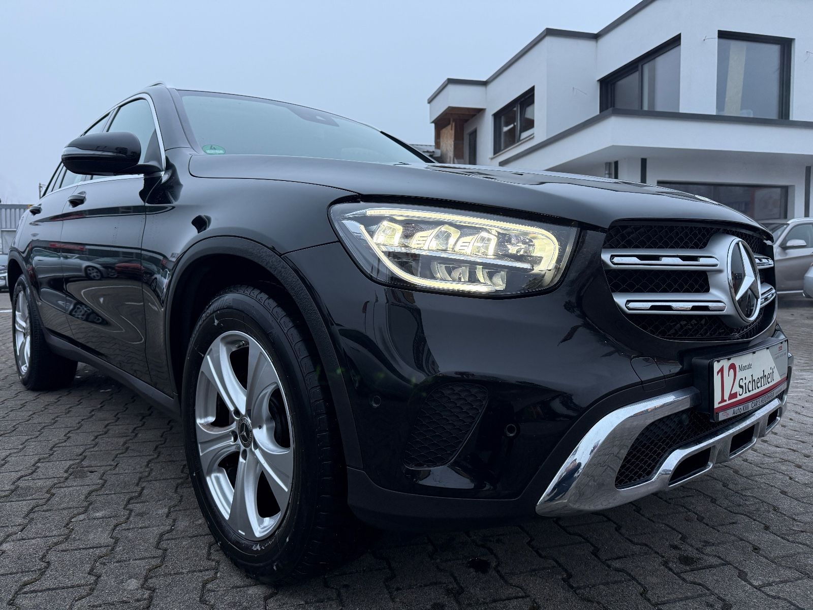 MERCEDES-BENZ GLC 220  4Matic RückfahrKamera Navi