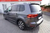 Volkswagen Touran 2.0 TDI R-Line LED Massagesitz Navi - Volkswagen Touran mit Diesel-Antrieb: Alcantara, Scheckheftgepflegt, mit Klimaautomatik