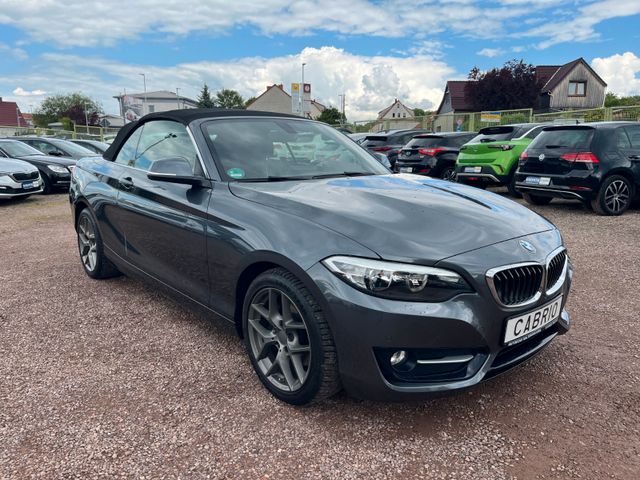BMW 220i Cabrio *1Hand*Navi*PDC*Sitzheizung*Tempomat