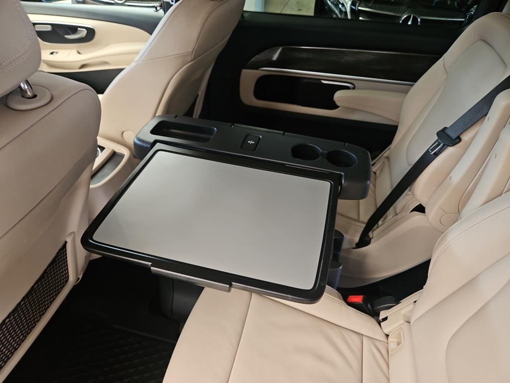 Mercedes-Benz V 250 Avantgarde Edition lang 4x4 Tisch Kühlfach