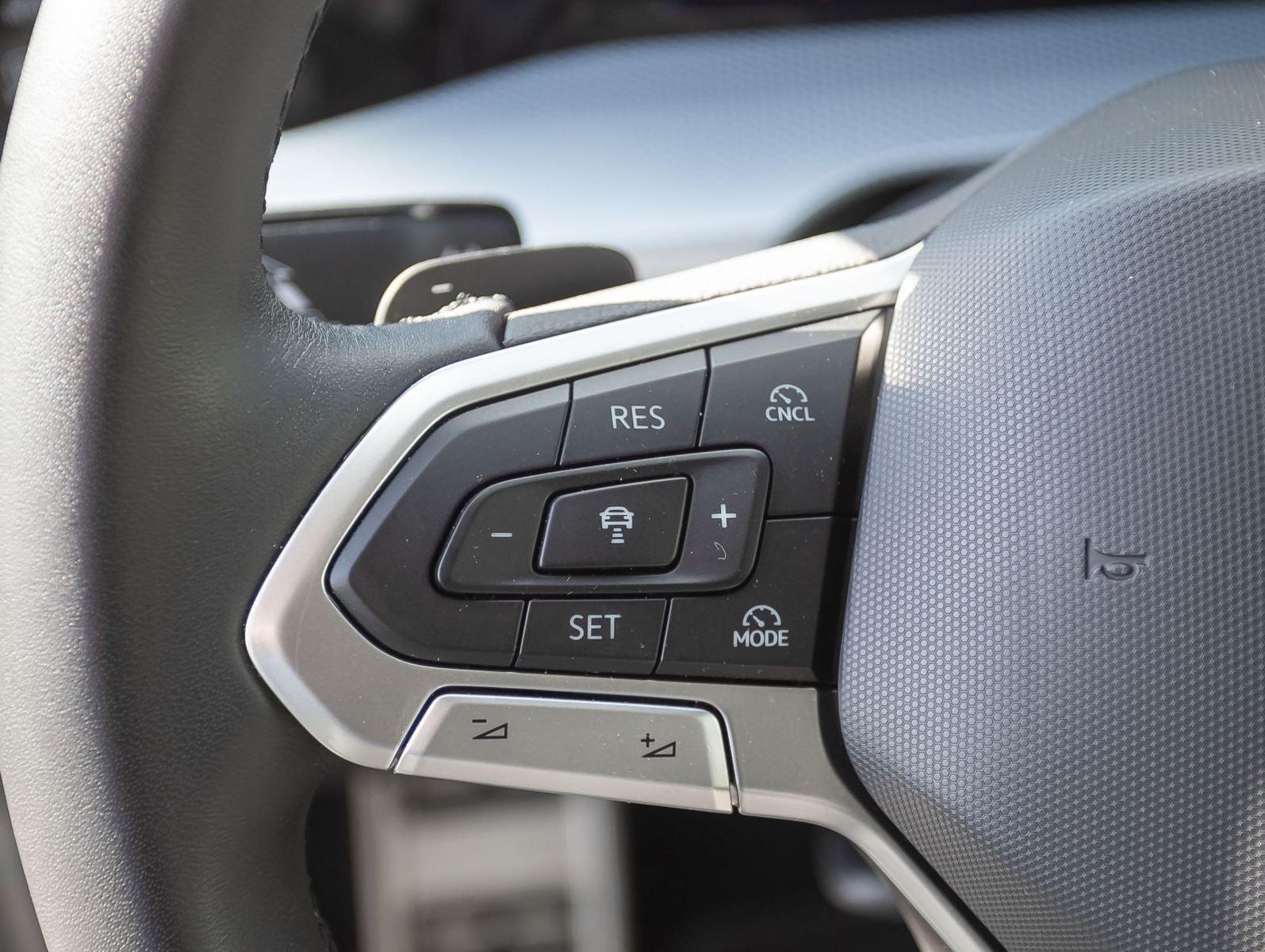 Volkswagen Golf VIII Goal 1.5 eTSI DSG Navi LED ACC EPH AHK, миниатюра 13