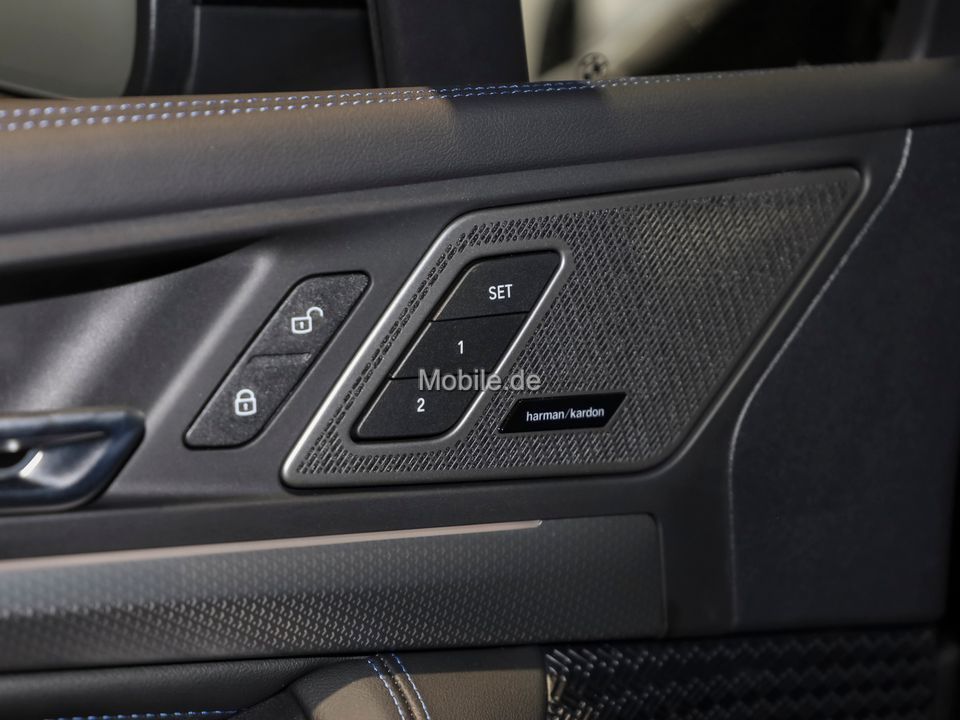 BMW 223 Active Tourer - Bild 11