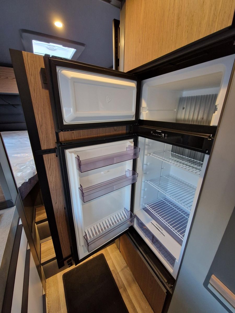 Fahrzeugabbildung Niesmann + Bischoff Arto 78 Verfügbar ab November 2025