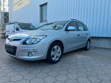 Hyundai i30 CW 1.6 CRDi Classic - Hyundai Gebrauchtwagen von 2009