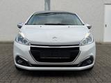 Peugeot 208 Active Style 2.Hand-Panorama-Shz-Pdc-Klima - Peugeot 208 mit Diesel-Antrieb