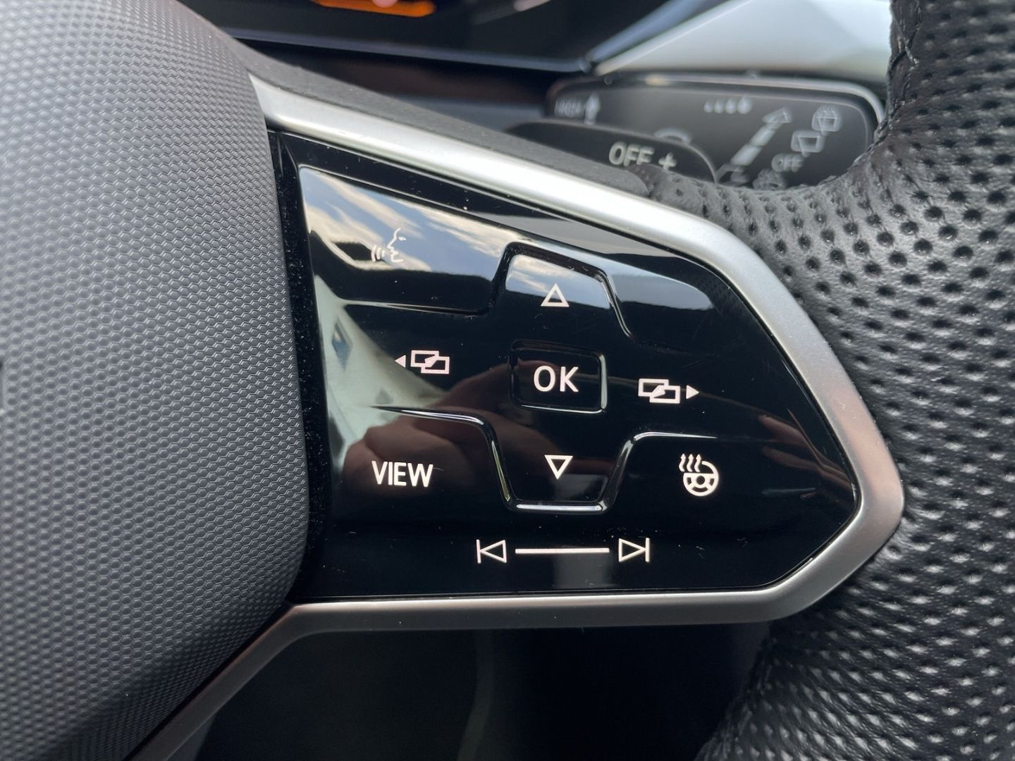 Arteon Shooting Brake R-Line 2.0 TDI 4Motion AHK