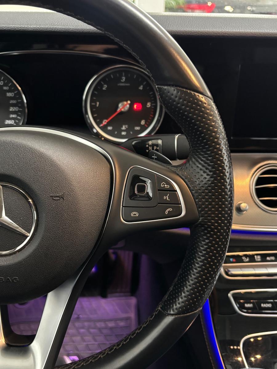 Mercedes-Benz E 220d Automatik,Scheckheft,Burmester,AHK,Navi