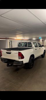 Toyota Hilux - Toyota Hilux mit Diesel-Antrieb: Allradantrieb, Schaltgetriebe