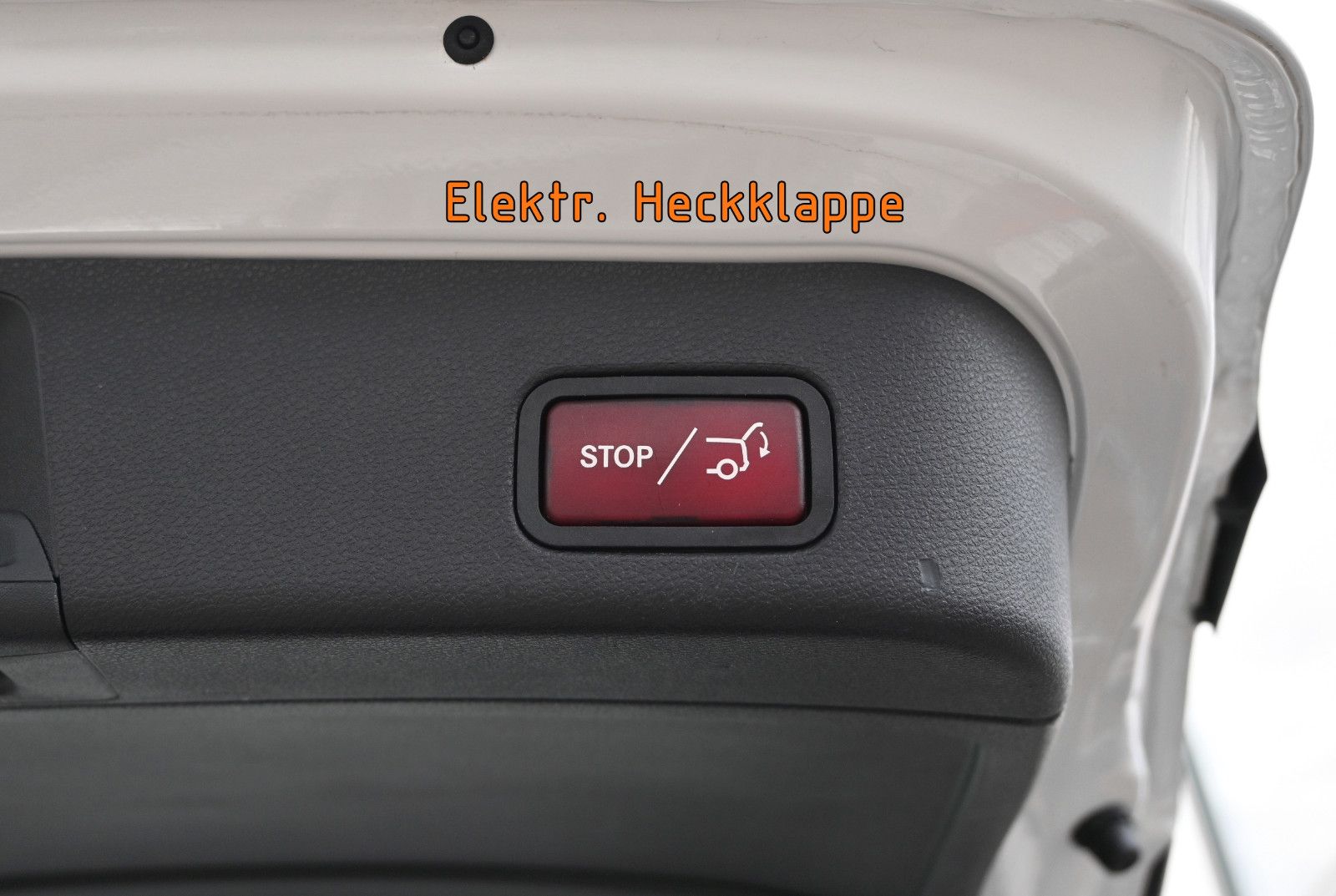 Fahrzeugabbildung Mercedes-Benz GLE 350 d 4MAT. AMG LINE °NIGHT°AHK°ILS°360°SHD°