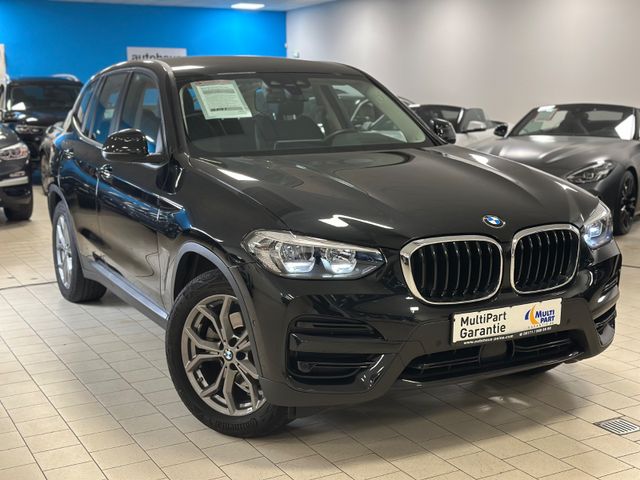 BMW X3 xDrive 2.0d HUD/AHK/WinterPaket/SportSitze