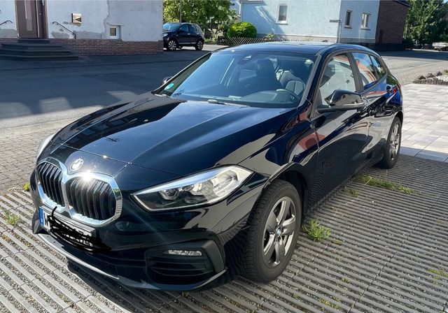 BMW 118i -
