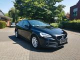 Volvo V40 Cross Country D4 Geartr. Summum 190PS Leder - Volvo V40 Cross Country: Privatanbieter