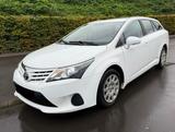 Toyota Avensis. 2.0 D.   4D. Comfort - Toyota Avensis: Comfort