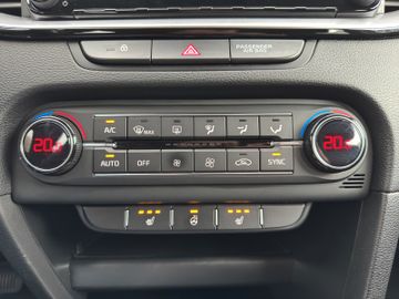 Kia XCeed 1.4 T-GDI DCT Kamera JBL Soundsystem