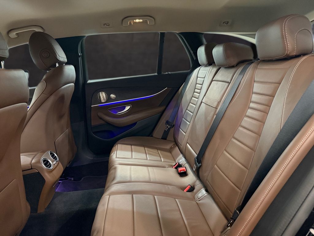 Mercedes-Benz E 300 - Bild 20