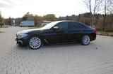 BMW M550i xDrive, AT-Motor, Servicevertrag, BW-Sound - BMW M550 von privat