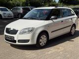 Skoda Fabia Combi Cool Edition*KLIMA*TÜV*TOP ANGEBOT* - Skoda Fabia aus 2010: Cool Edition