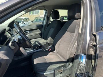 Land-Rover Discovery Sport - 10