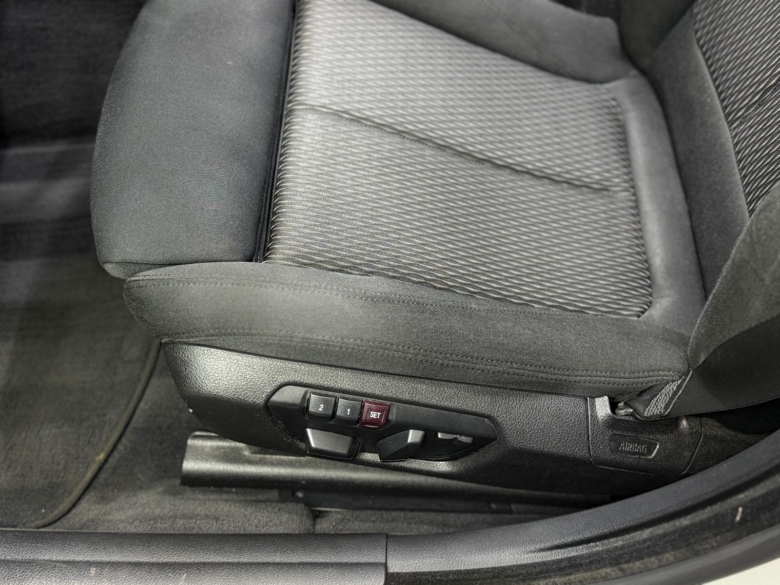 Fahrzeugabbildung BMW 435i Gran Coupe |AHK|AUTOMATIK|