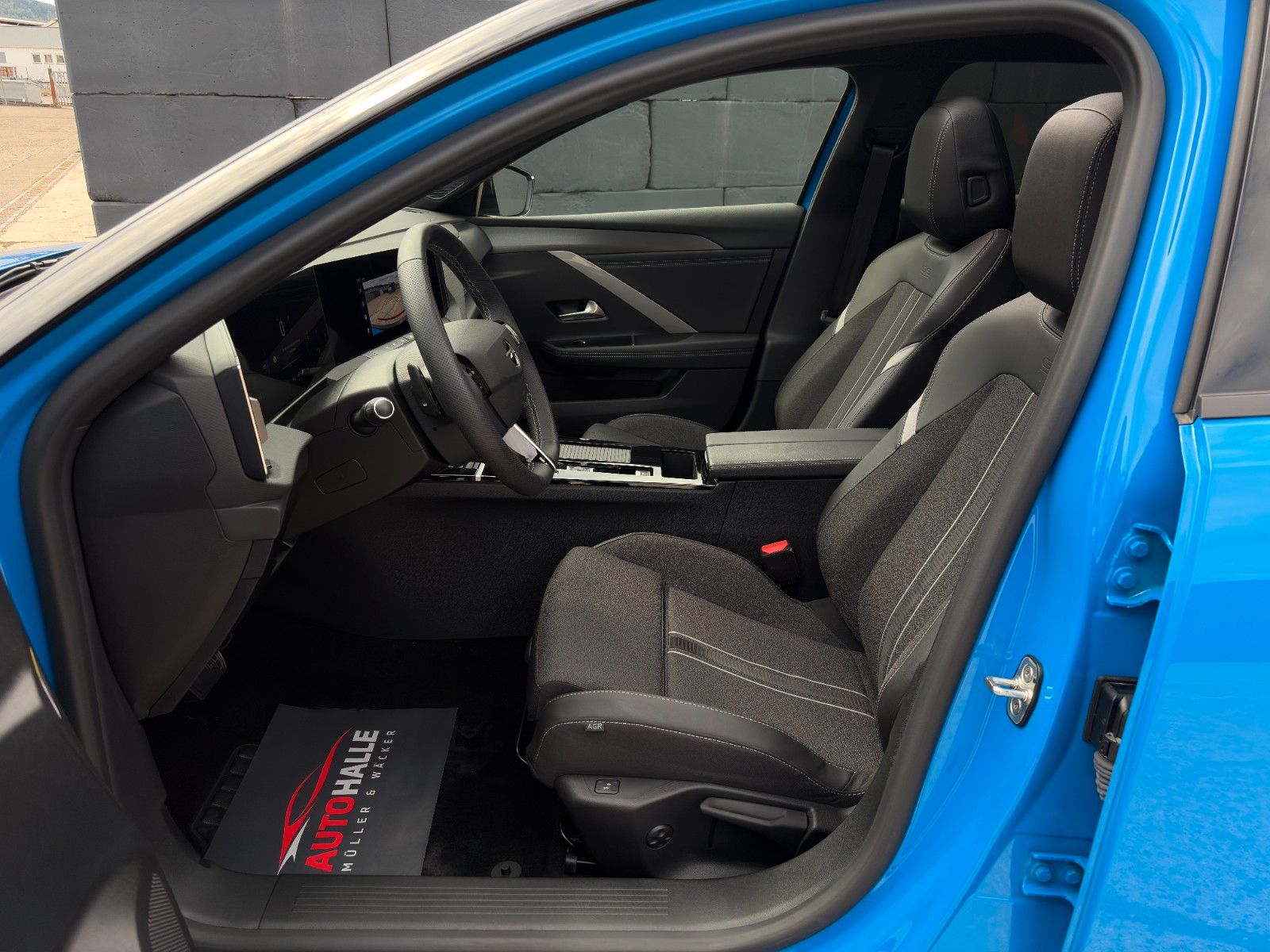 Fahrzeugabbildung Opel Astra ST 1.2 Turbo GS HuD 360° IntelliDrive