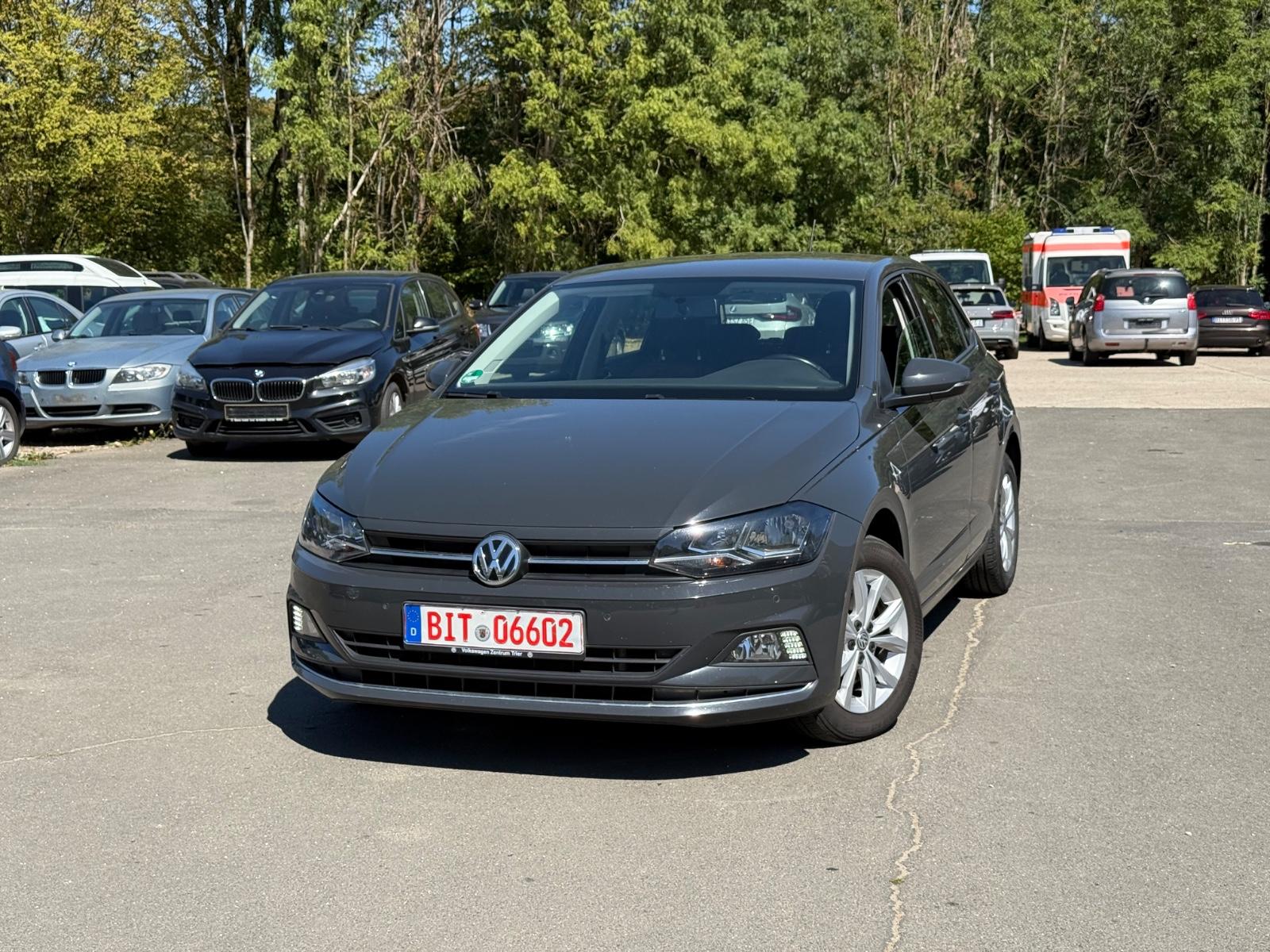 Volkswagen Polo VI Highline*TÜV-04/2028*CarPlay*