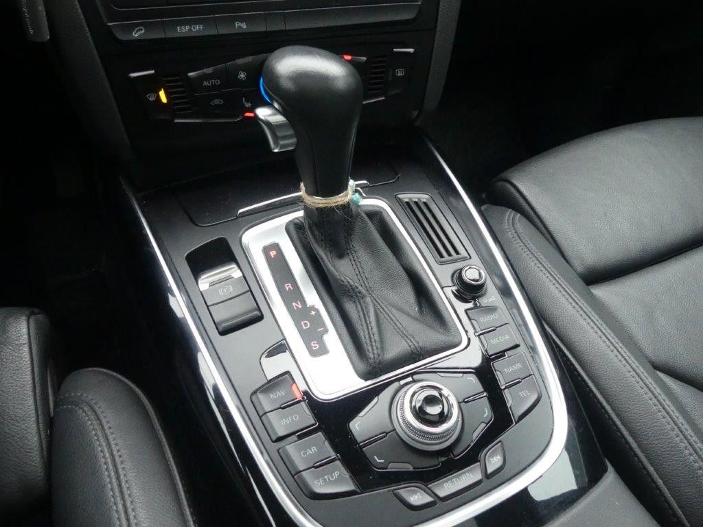 Fahrzeugabbildung Audi Q5 2.0 TFSI S tronic quattro *AHK*XEN*PANO*NAVI*