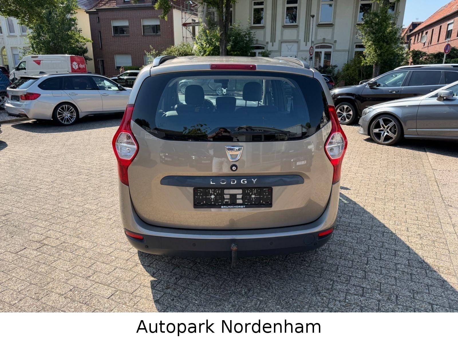 Dacia Lodgy 2014 — photo 6